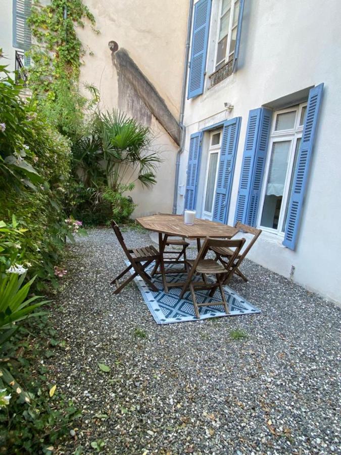 Appartements Barthou Pau Bagian luar foto