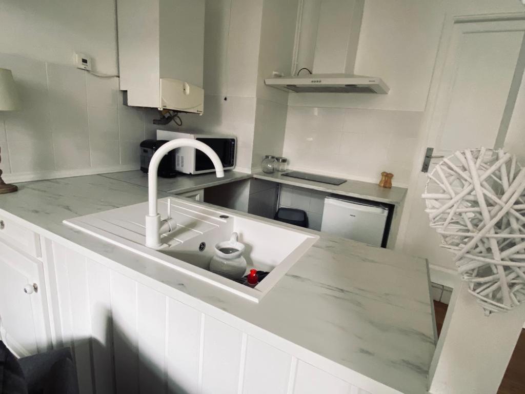 Appartements Barthou Pau Bagian luar foto